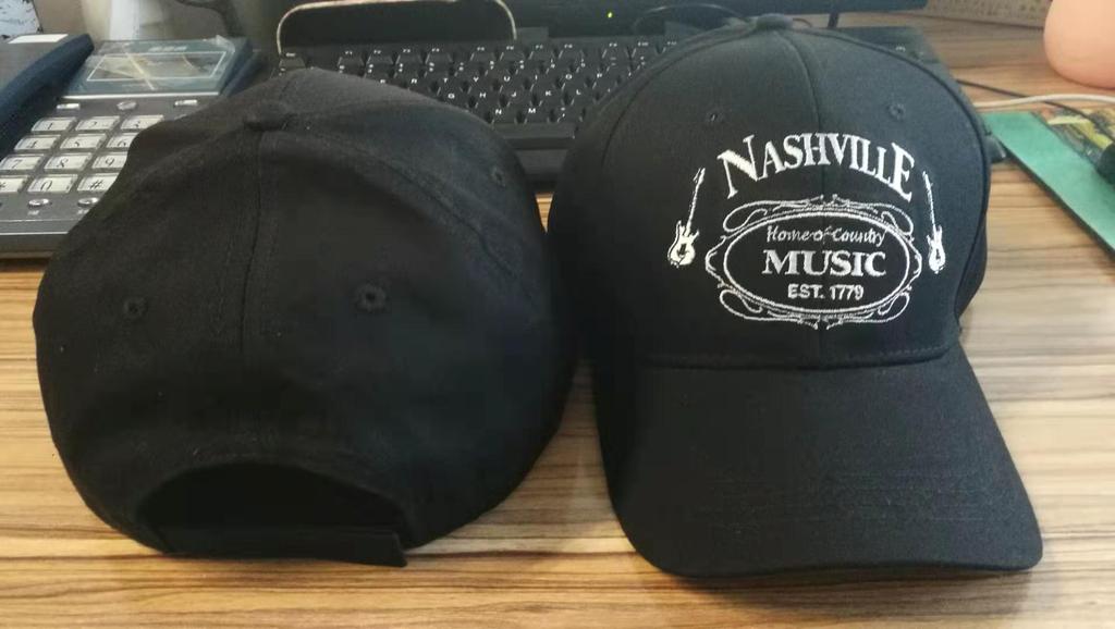 Nashville Cap Blk&Wht Cloth